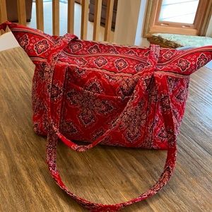 Vera Bradley overnight bag